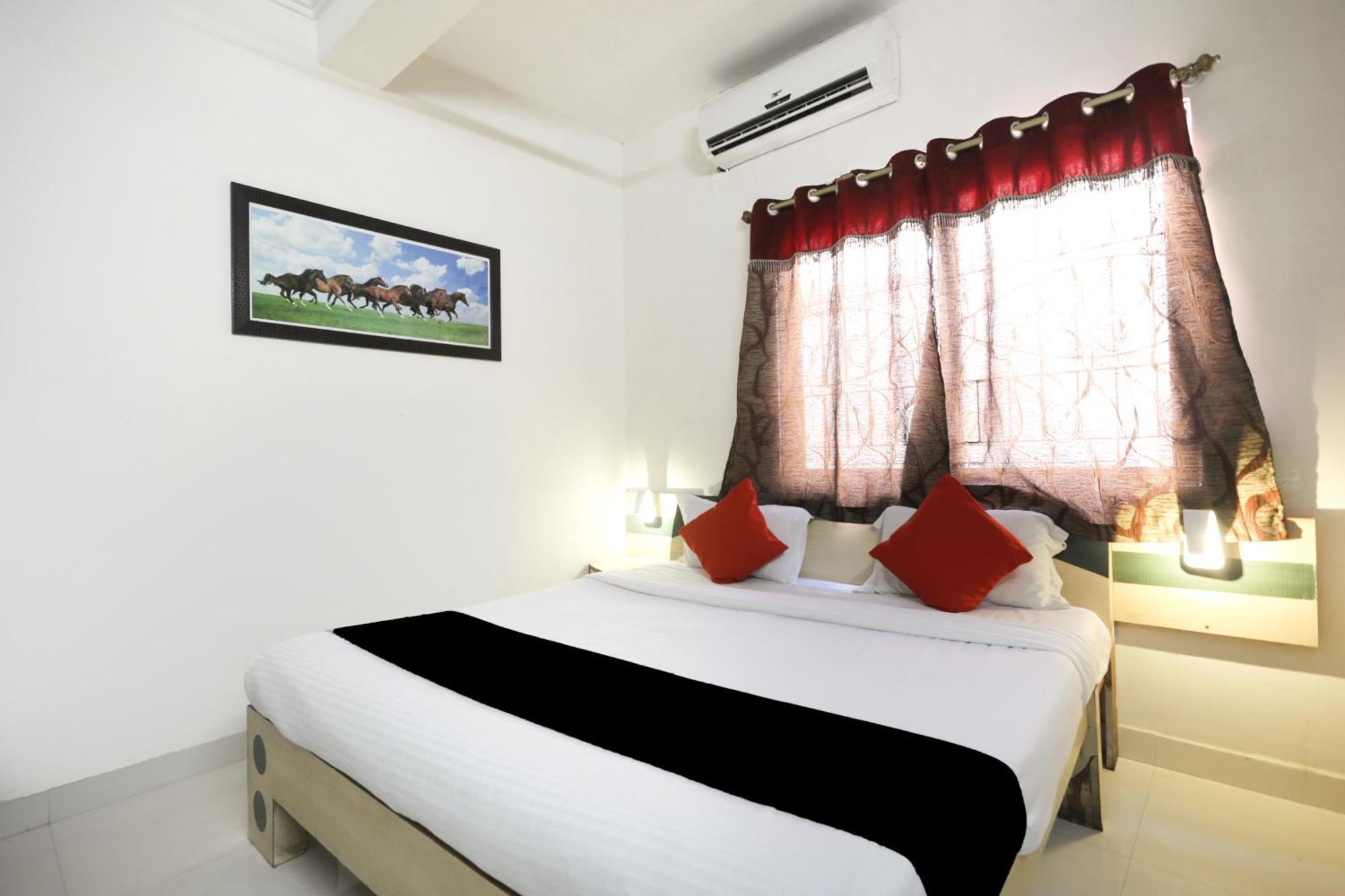 Collection O 3761 Hotel Shree Datta อินดอร์ ภายนอก รูปภาพ