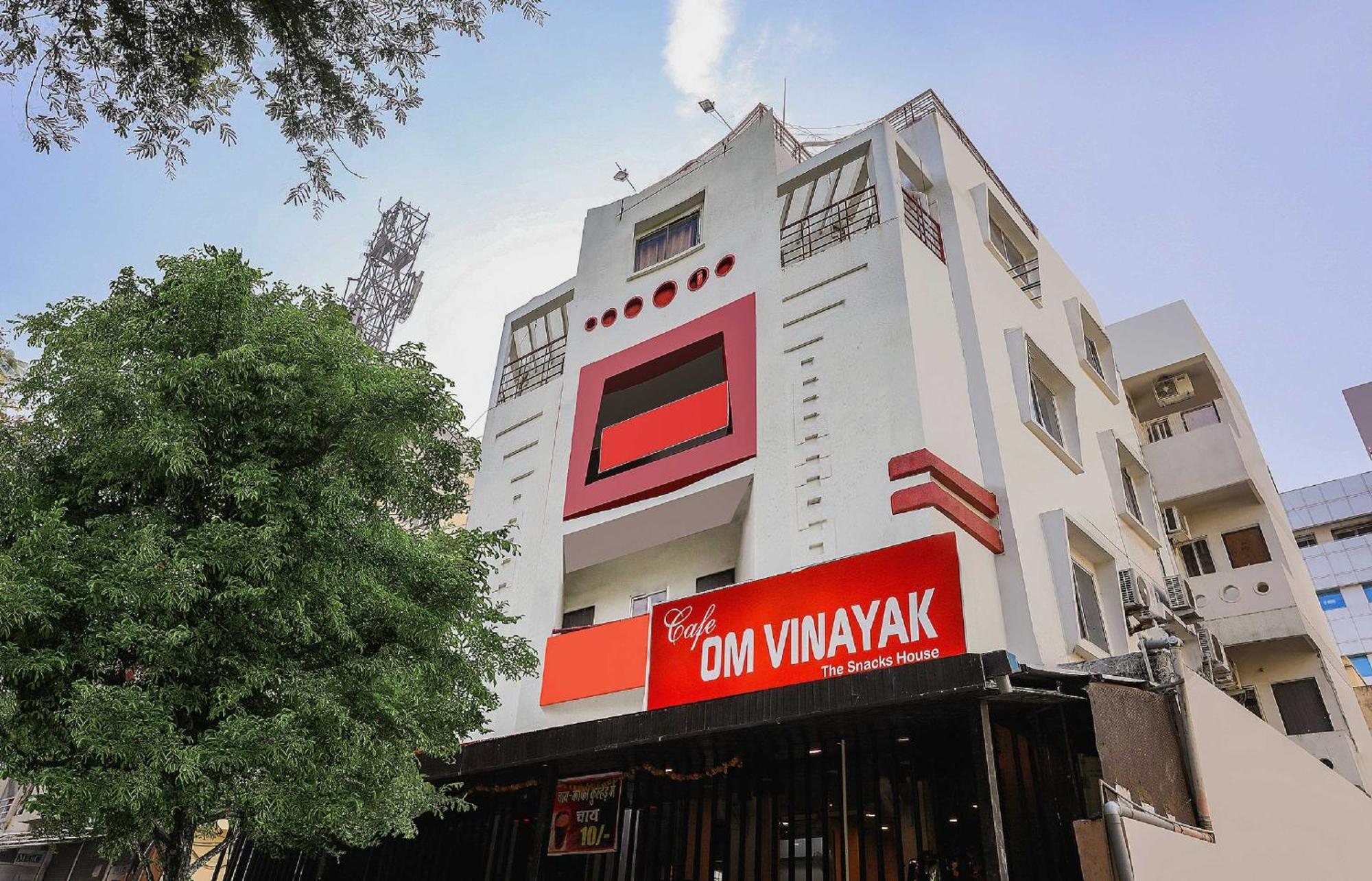 Collection O 3761 Hotel Shree Datta อินดอร์ ภายนอก รูปภาพ